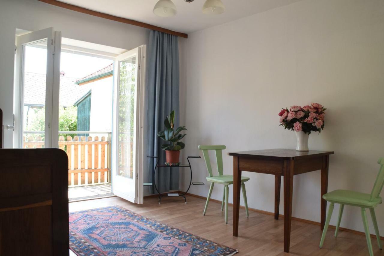 Vintage-Ferienwohnung Fuer 2 Schoerfling Exterior photo